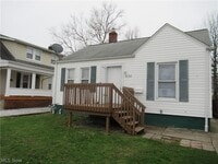 Building Photo - 1616 Douglas Rd