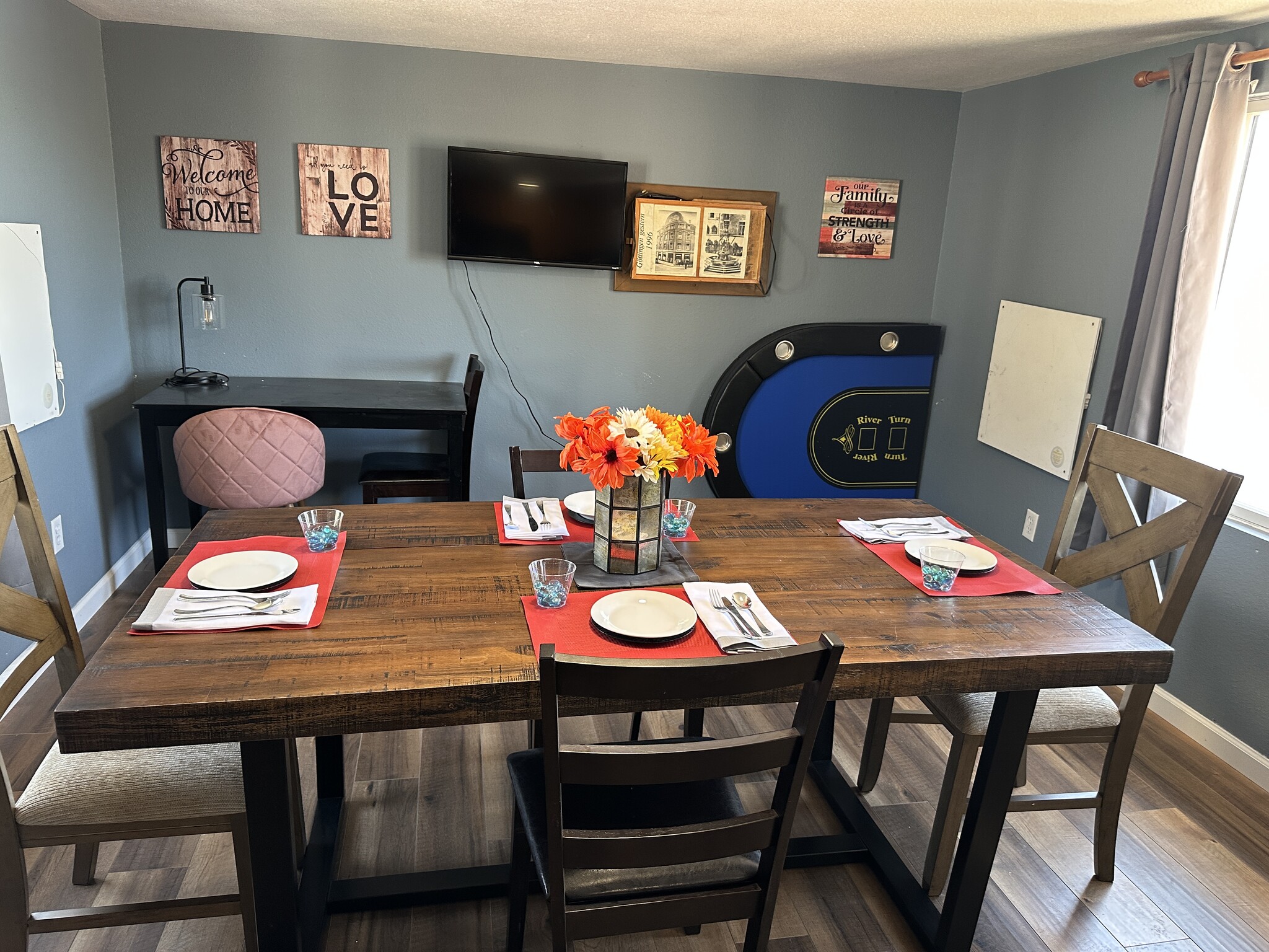 Building Photo - 1949 Daggs Loop