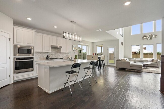 Building Photo - 4101 Gildas Path