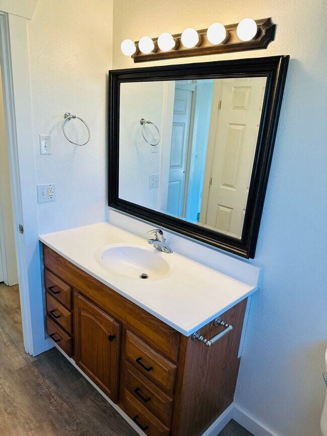Building Photo - Charming Remodeled Camas Duplex