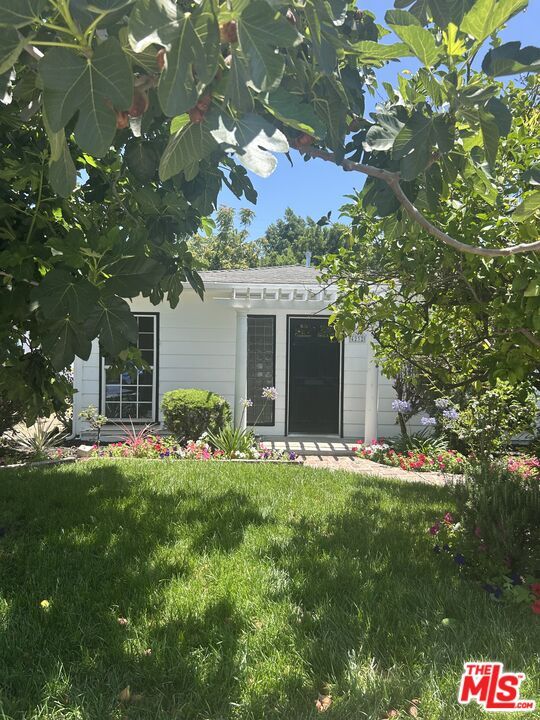 Building Photo - 4232 Sunnyslope Ave