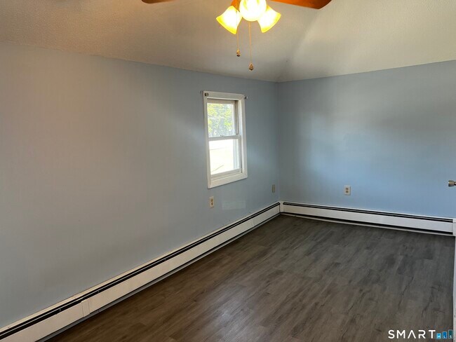 Building Photo - 40 Portland Ave