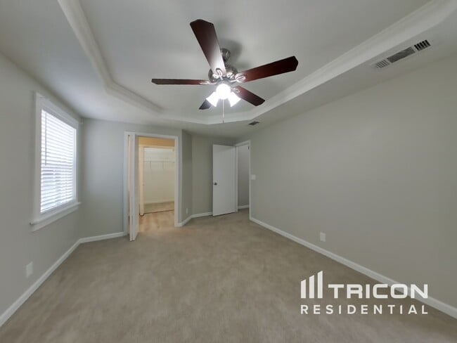 Building Photo - 100 Chitwood Ct