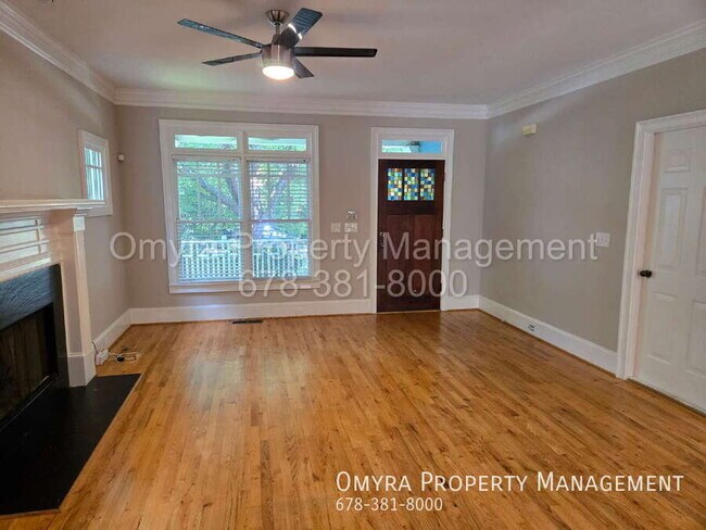 Building Photo - 105 Selman St SE