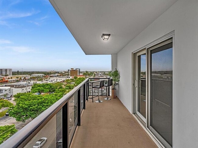 Building Photo - 5100 Dupont Blvd