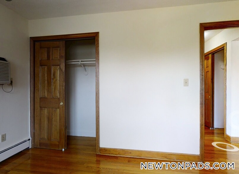 Building Photo - 278 Grove St