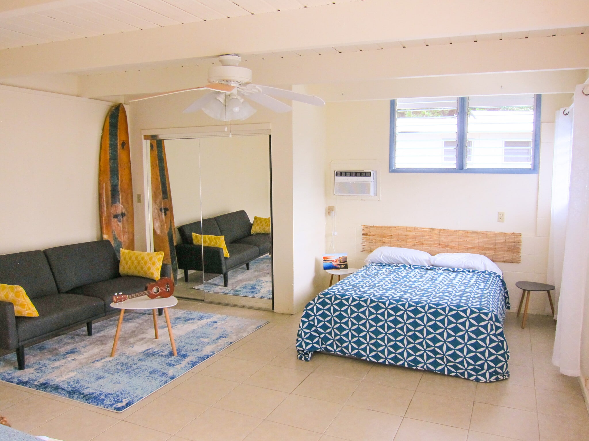 Building Photo - 491 Paumakua Way