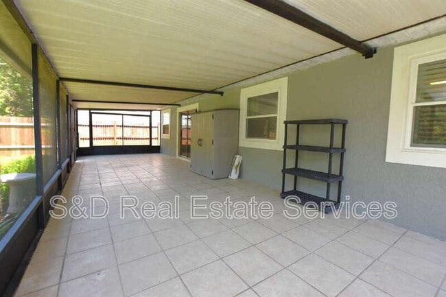 Building Photo - 8212 Riverboat Dr