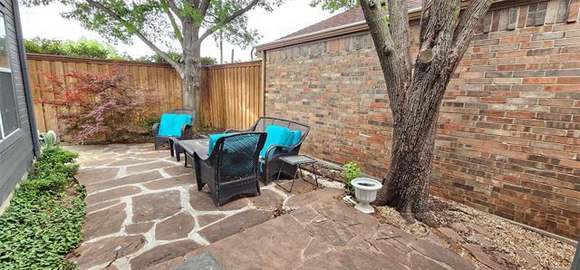 Building Photo - 2956 S Bend Dr