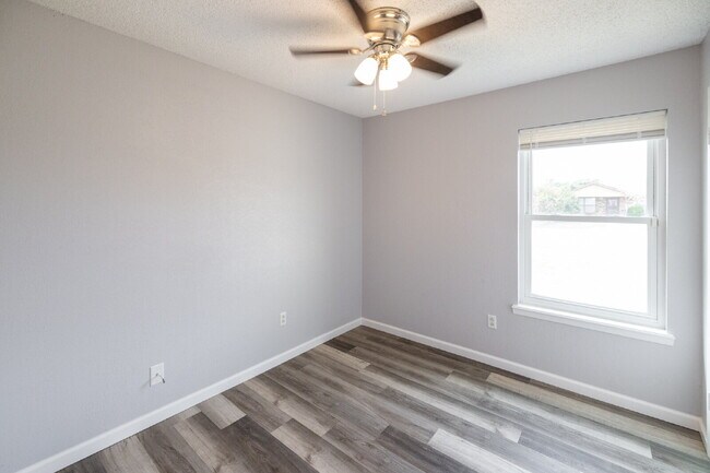 Building Photo - For Lease