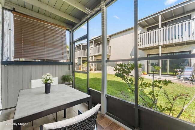 Building Photo - 11566 7th Ln N