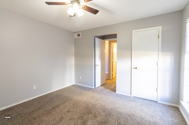 Building Photo - 4110 Faith Rd