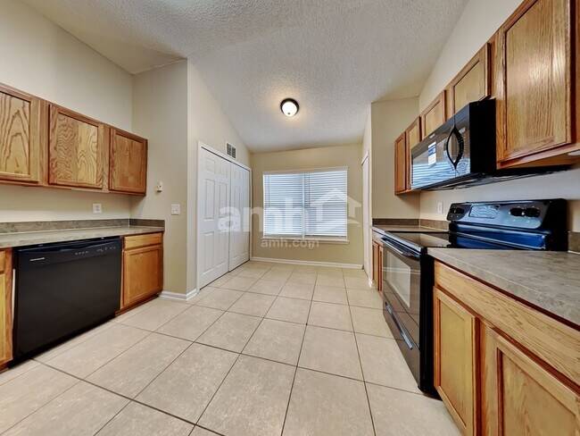 Building Photo - 1860 Enterprise Ave