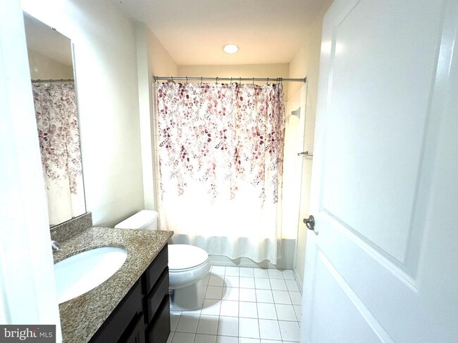 Building Photo - 25795 Clairmont Manor Square