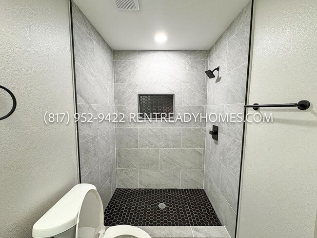 Building Photo - 6334 Feldspar St