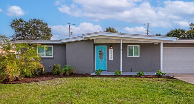 Building Photo - 5823 22nd St W