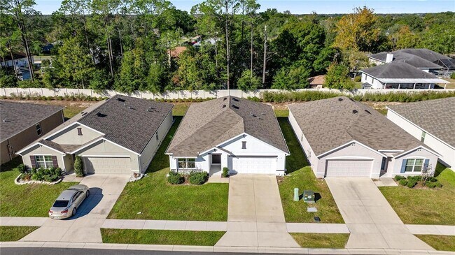 Building Photo - 8748 SW 49th Cir