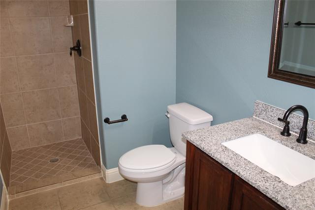 Building Photo - 445 Whitewing Ln