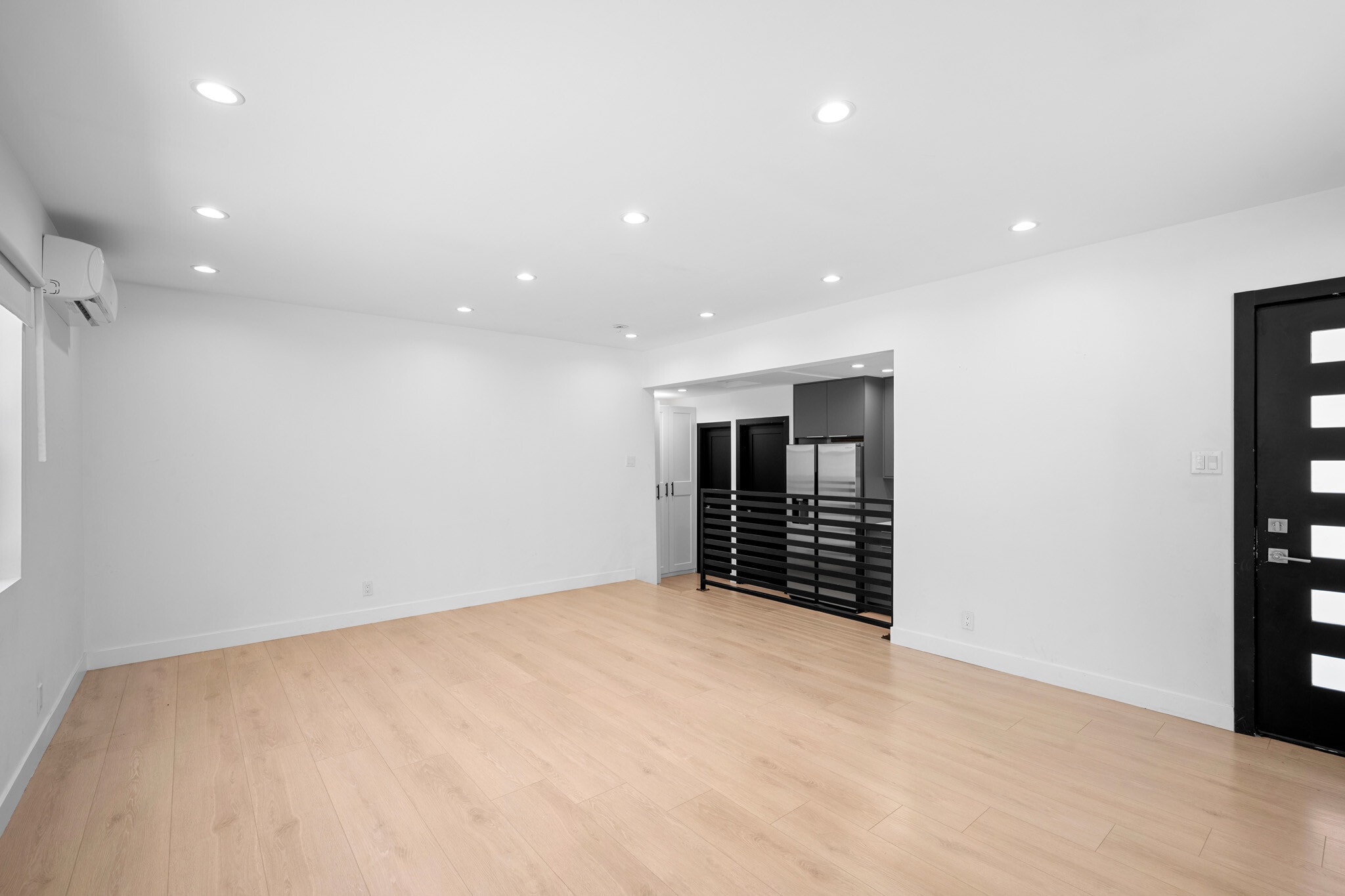 Building Photo - 10647 Tuxford St