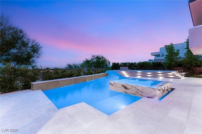 Building Photo - 98 Sun Glow Ln