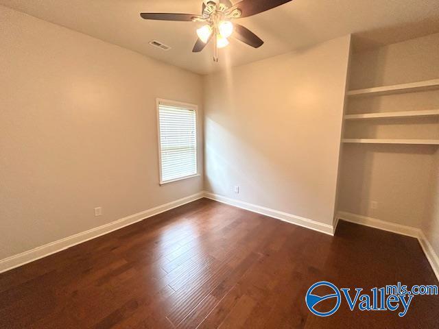 Building Photo - 7204 Lathan Dr SE