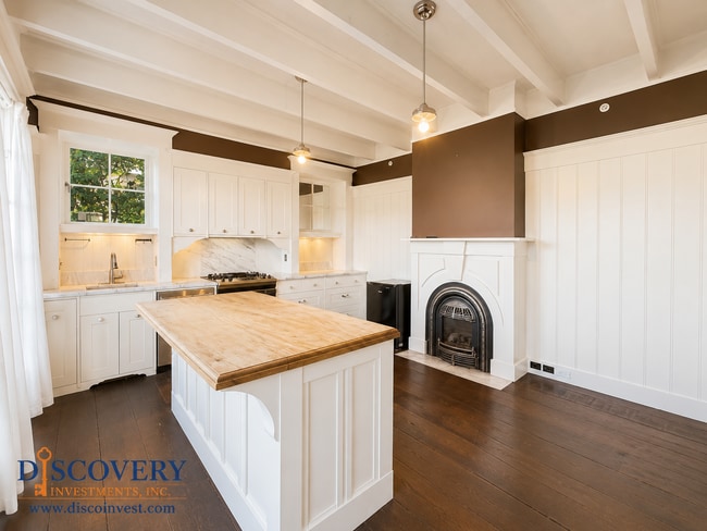 Building Photo - Exquisitely Remodeled Contemporary Piedmont Cottage with Timeless Charm and Premium Finishes