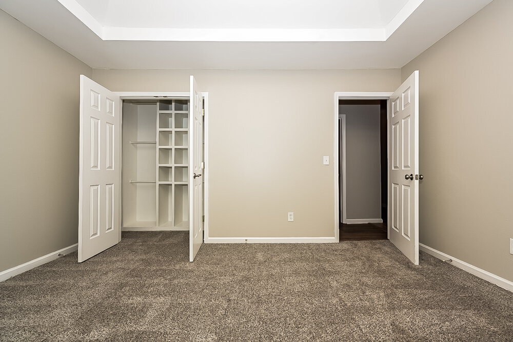 Building Photo - 10953 Tara Village Way