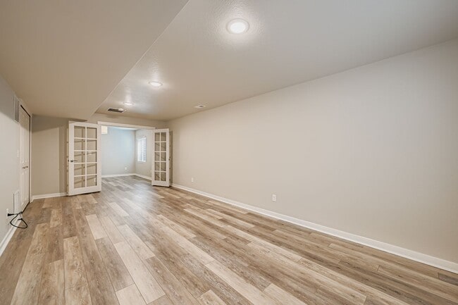 Building Photo - 791 Little Bear Grove