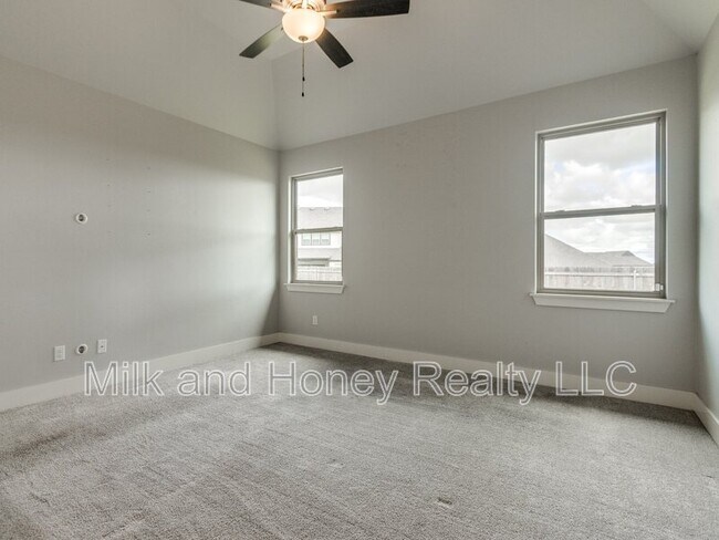 Building Photo - 14525 Rochefort Ln