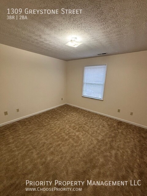 Building Photo - 1309 Greystone St