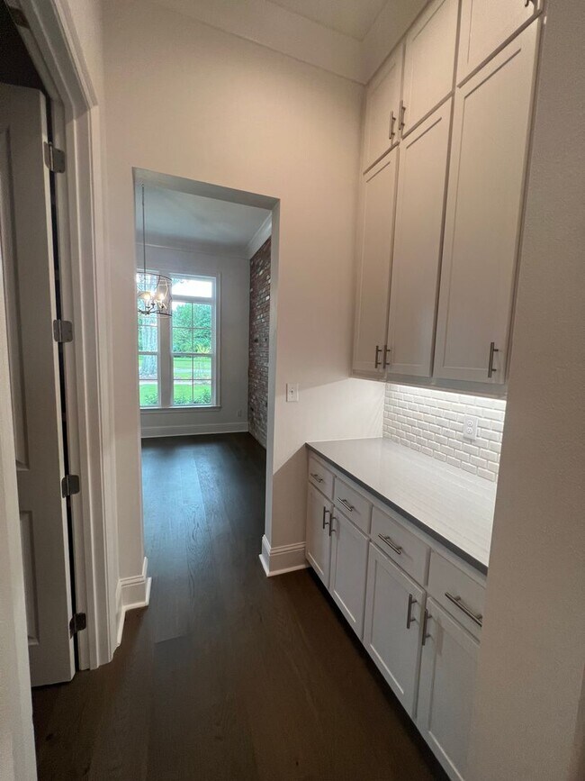 Building Photo - Mattera Subdivision