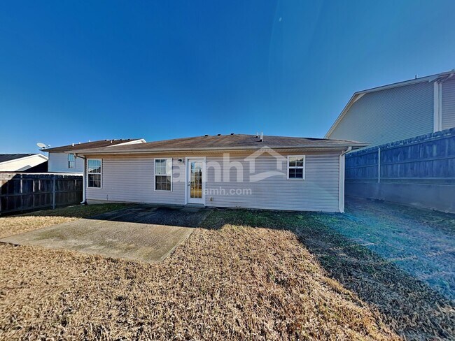 Building Photo - 1228 Shannon Ln