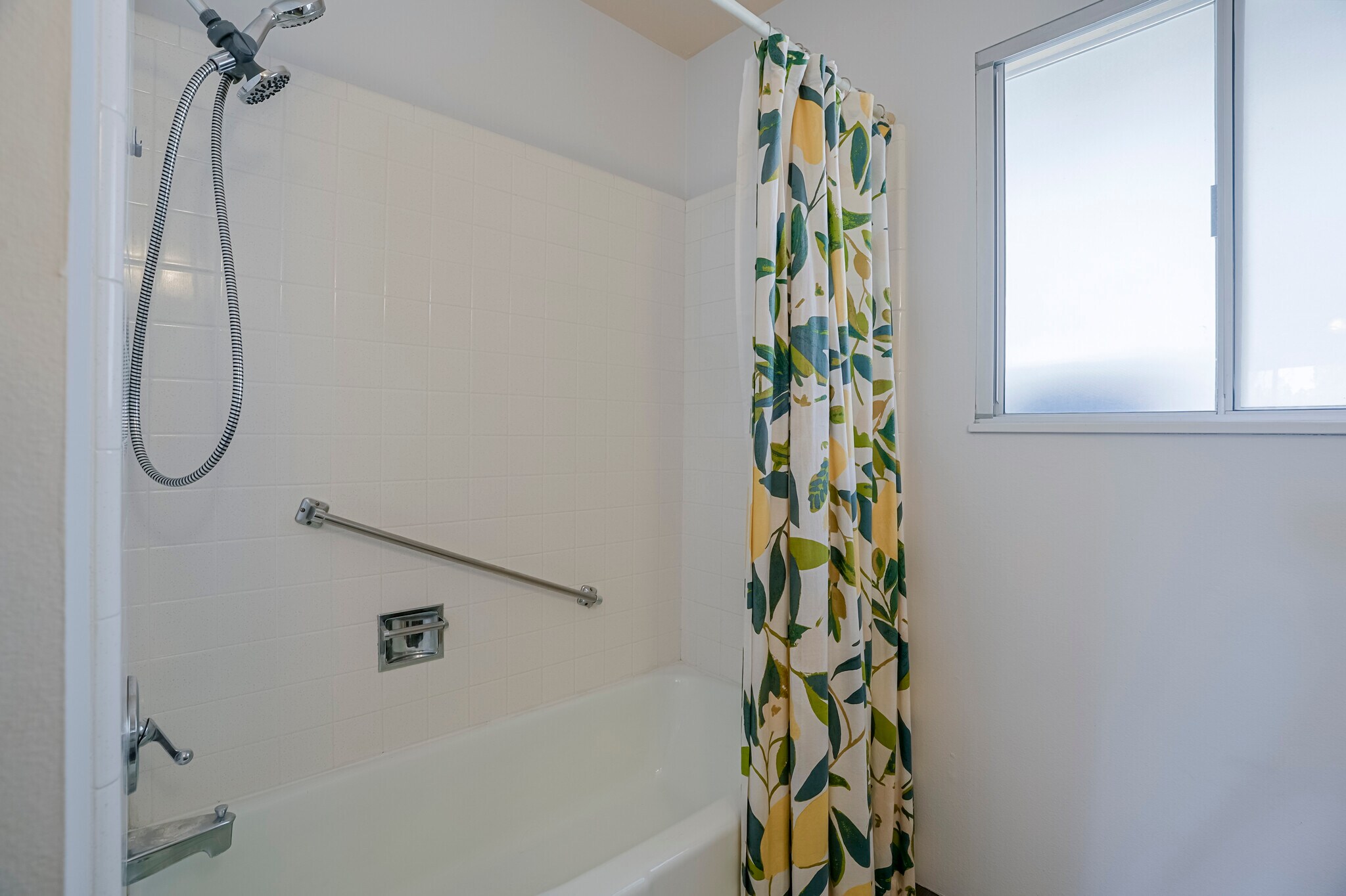 Building Photo - 1786 Autumn Dr