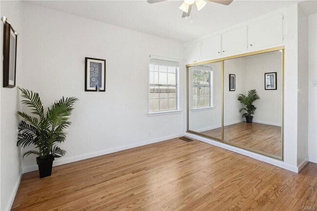 Building Photo - 526 Avenue A