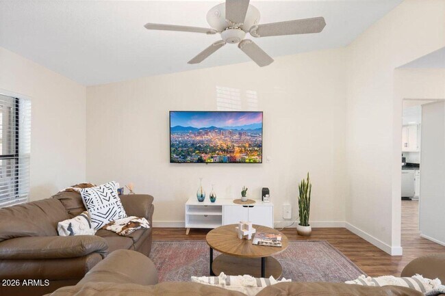 Building Photo - 8742 E San Daniel Dr