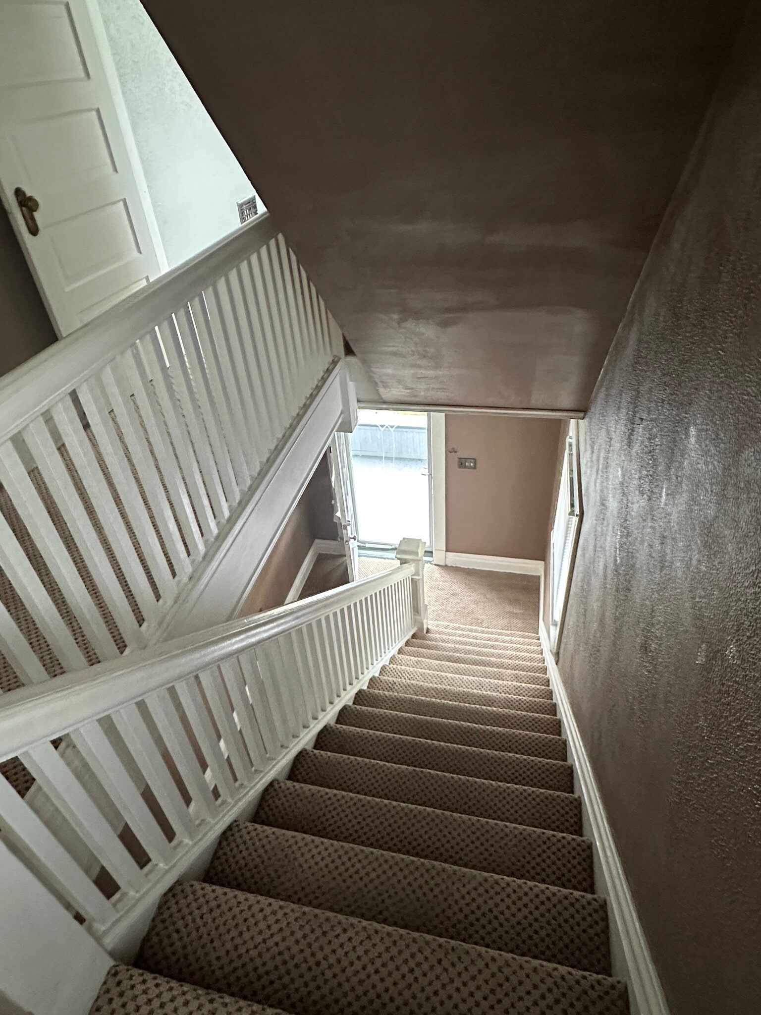 Building Photo - 151 Elm St