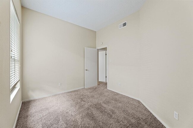 Building Photo - 12515 Turkey Ridge Ct