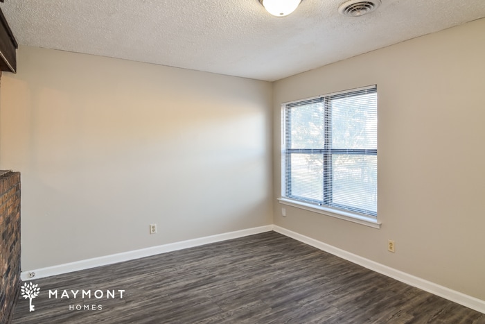 Building Photo - 6236 Nature Dr