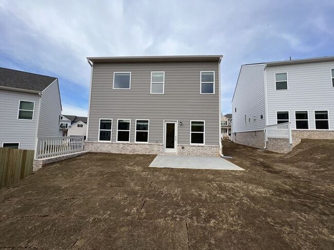 Building Photo - 5144 Aylesbury Ct