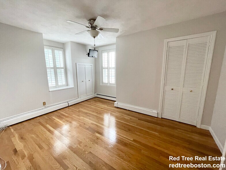 Building Photo - 130 P St