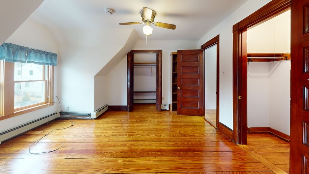 Building Photo - 66 Sagamore Ave