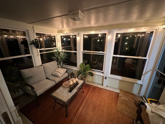 3 season porch - 7 Yandow Dr