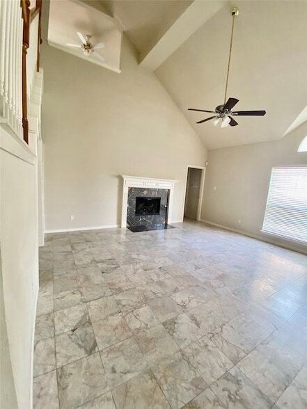 Building Photo - 8004 Case Dr