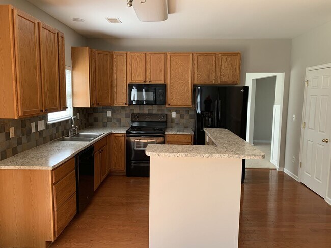 Building Photo - Great home in Indian Trail