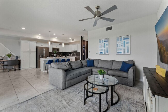 Building Photo - 3161 Paradox Cir