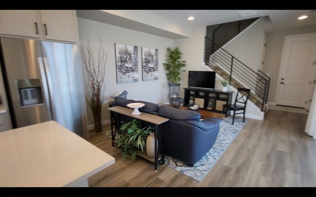 Building Photo - 3 Bedroom, 2.5 Bathroom with two car garage - Available 2/5/2025