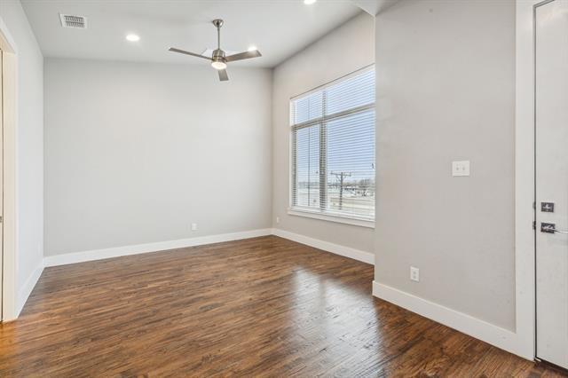 Building Photo - 13226 Bee St