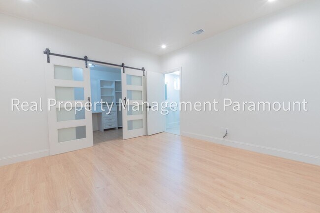 Building Photo - Beautiful Newly Renovated 3-Bedroom Home in a Prime Location