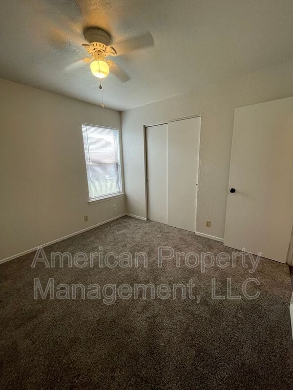 Building Photo - 13140 E 44th St