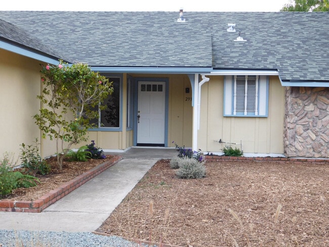 Building Photo - Charming 3 Bedroom Home in North Goleta
